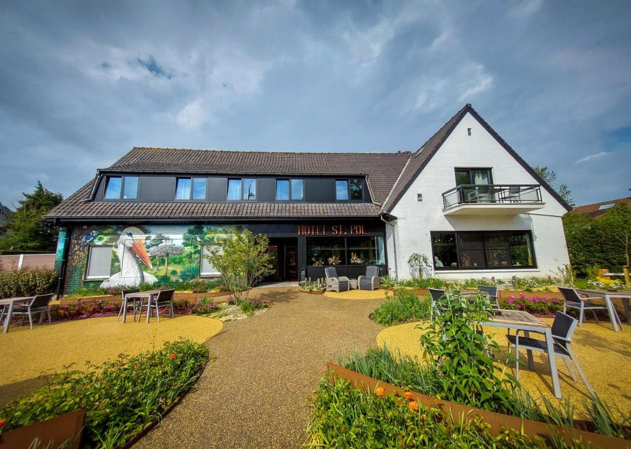 Hotel Auberge St. Pol Knokke-Heist Bagian luar foto